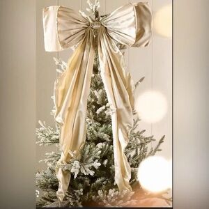 Anthropologie Shimmery Gold Satin Tree Top Bow